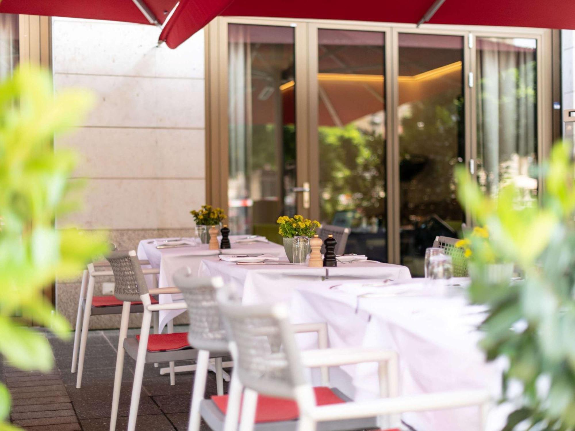 Sofitel Frankfurt Opera Hotell Frankfurt am Main Eksteriør bilde Restaurant